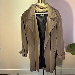 Airy and buttery soft Utex perfect Women's midi Tan Trench Coat xl
